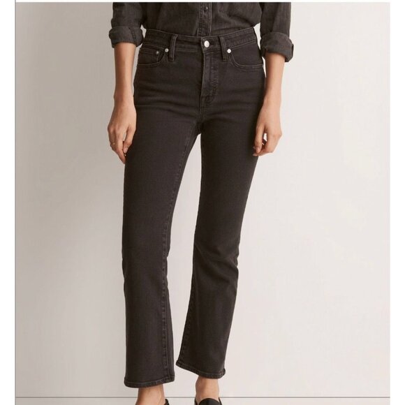 NWT Madewell Kick Out Crop Jeans 30P Black NEW Fits Small 25.5" Inseam - Picture 1 of 9
